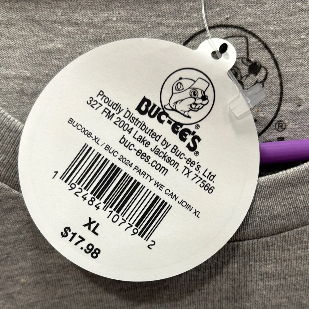 Buc-ee’s Party We can all join !Short-Sleeve Graphic T-Shirt - 2024 Patch - Picture 3 of 4